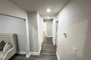 203 S 5th St, Highlands, TX 77562 - Photo 6