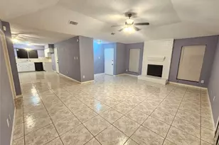 16226 Villaret Dr, Houston, TX 77083 - Photo 4