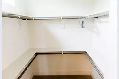 5203 Burress Springs Lane, Houston, TX 77022 - Photo 28