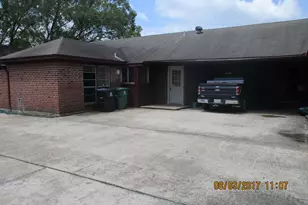 10842 Lynbrook Dr, Houston, TX 77042 - Photo 12