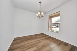 13935 Long Meadow Dr, Houston, TX 77047 - Photo 14