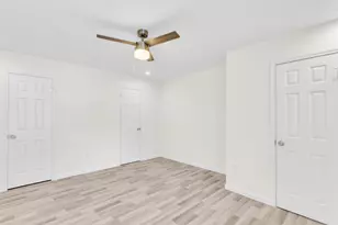 13911 Piping Rock Ln, Houston, TX 77077 - Photo 32