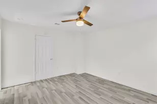 13911 Piping Rock Ln, Houston, TX 77077 - Photo 26