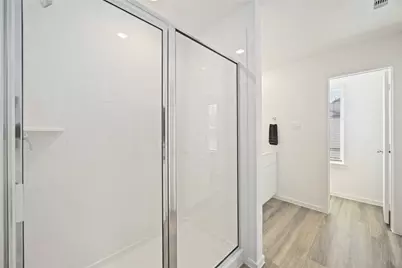 5918 Manning Oaks Street, Houston, TX 77091 - Photo 24