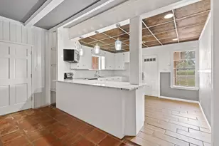 608 E Barton St, Calvert, TX 77837 - Photo 4