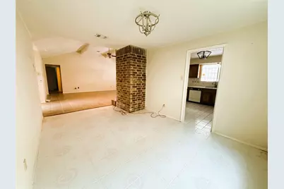 12503 Tambourine Drive, Houston, TX 77477 - Photo 10