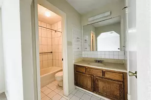 12503 Tambourine Dr, Houston, TX 77477 - Photo 12