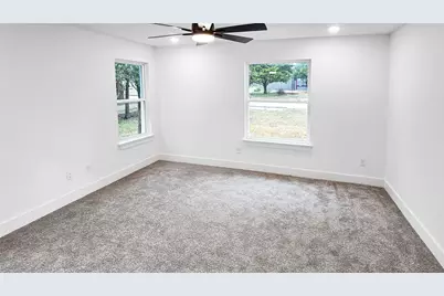 3803 Ridgewood Street, Bryan, TX 77801 - Photo 18