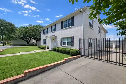 2126 Banks Street #2, Houston, TX 77098 - Photo 2