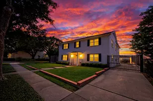 2126 Banks St, Houston, TX 77098 - Photo 38