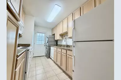 2126 Banks Street #2, Houston, TX 77098 - Photo 28