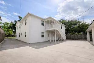 2126 Banks St, Houston, TX 77098 - Photo 34