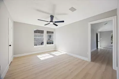 4042 Glen Cove Drive, Houston, TX 77021 - Photo 38