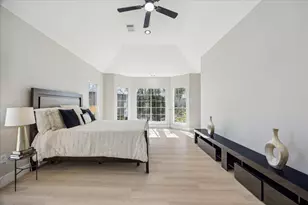 4042 Glen Cove Dr, Houston, TX 77021 - Photo 4