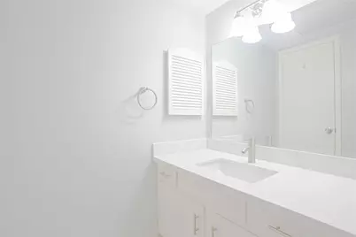 2220 S Piney Point Road #207, Houston, TX 77063 - Photo 6