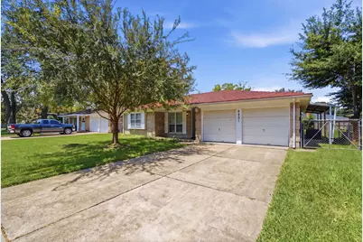 8931 Bunny Run Drive, Houston, TX 77088 - Photo 1
