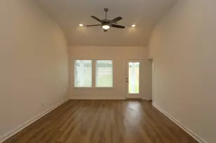 10321 Navarro Path, Montgomery, TX 77316 - Photo 4