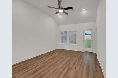 10321 Navarro Path, Montgomery, TX 77316 - Photo 4
