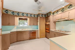 9809 Neuens Rd, Houston, TX 77080 - Photo 16
