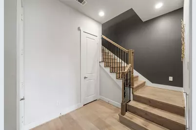 2616 Riverside Drive #M, Houston, TX 77004 - Photo 6