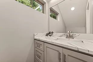 8321 Coma St, Houston, TX 77051 - Photo 24