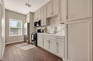 8321 Coma St, Houston, TX 77051 - Photo 12