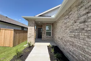 16817 Harvest Grv Ln, Conroe, TX 77302 - Photo 2