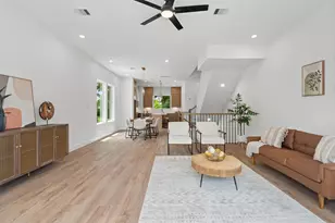 826 Curtin St, Houston, TX 77018 - Photo 2