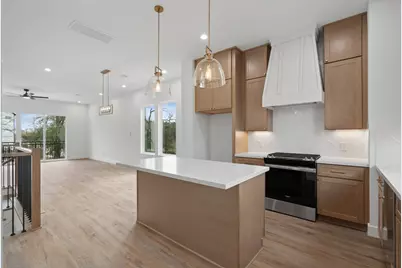 826 Curtin Street #G, Houston, TX 77018 - Photo 10