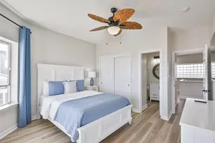 11811 Sunbather Ln, Galveston, TX 77554 - Photo 28