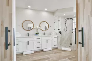 11811 Sunbather Ln, Galveston, TX 77554 - Photo 22