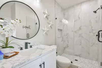 11811 Sunbather Lane, Galveston, TX 77554 - Photo 32