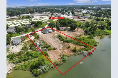 207 Riverside Street, Highlands, TX 77562 - Photo 2