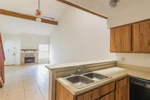 12225 Sandpiper Dr, Houston, TX 77035 - Photo 12