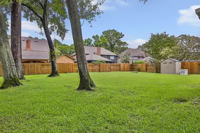 5721 Forest Timbers Drive, Humble, TX 77346 - Photo 12