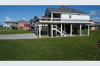 2429 Sand Bar Lane, Crystal Beach, TX 77650 - Photo 8