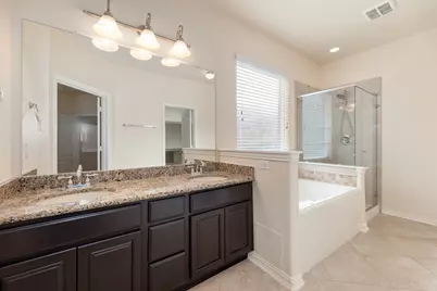 9615 Landon Lake Drive, Pearland, TX 77584 - Photo 16