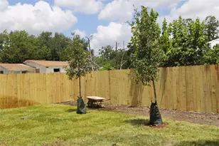 1931 Nolan St St, San Antonio, TX 78202 - Photo 8