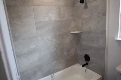 1931 Nolan St Street, San Antonio, TX 78202 - Photo 10