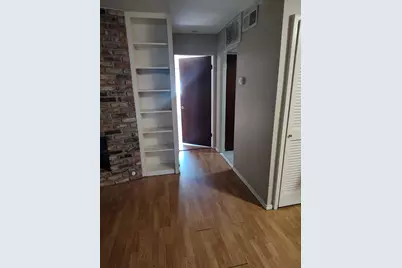 2201 Fountain View Drive W #14J, Houston, TX 77057 - Photo 10