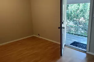 2201 Fountain View Dr W, Houston, TX 77057 - Photo 12