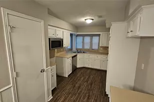 2827 Thorne Creek Ln, Houston, TX 77073 - Photo 6