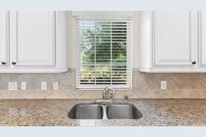 11303 Crestbrook Park Lane, Tomball, TX 77375 - Photo 14