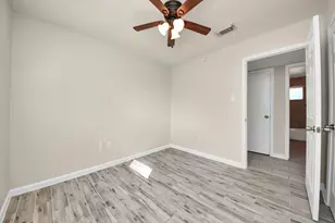 11915 Binghampton Dr, Houston, TX 77089 - Photo 14