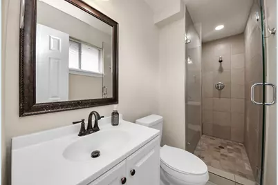 11915 Binghampton Drive, Houston, TX 77089 - Photo 24