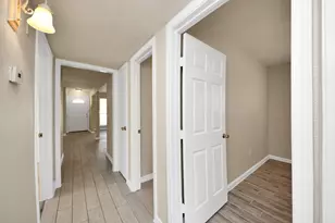 11915 Binghampton Dr, Houston, TX 77089 - Photo 26