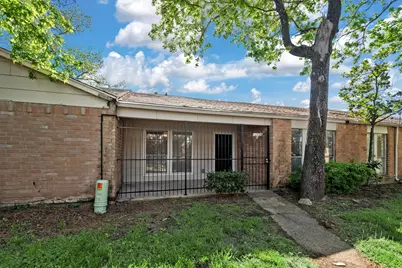 12226 Wild Pine Drive #B, Houston, TX 77039 - Photo 6