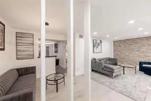 2601 Marilee Ln, Houston, TX 77057 - Photo 10