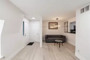 2601 Marilee Ln, Houston, TX 77057 - Photo 4