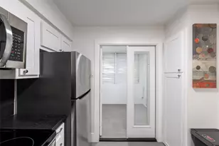 2601 Marilee Ln, Houston, TX 77057 - Photo 8